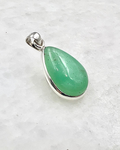 Dark Green Crysoprase in 0.925 Silver