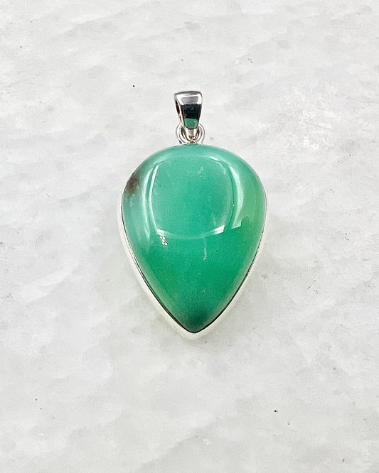 Dark Green Crysoprase in 0.925 Silver