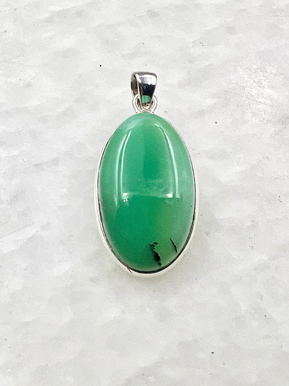 Dark Green Crysoprase in 0.925 Silver
