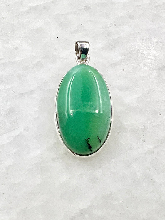 Dark Green Crysoprase in 0.925 Silver
