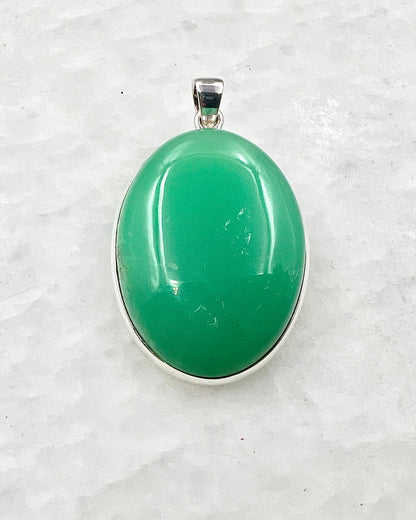 Dark Green Crysoprase in 0.925 Silver
