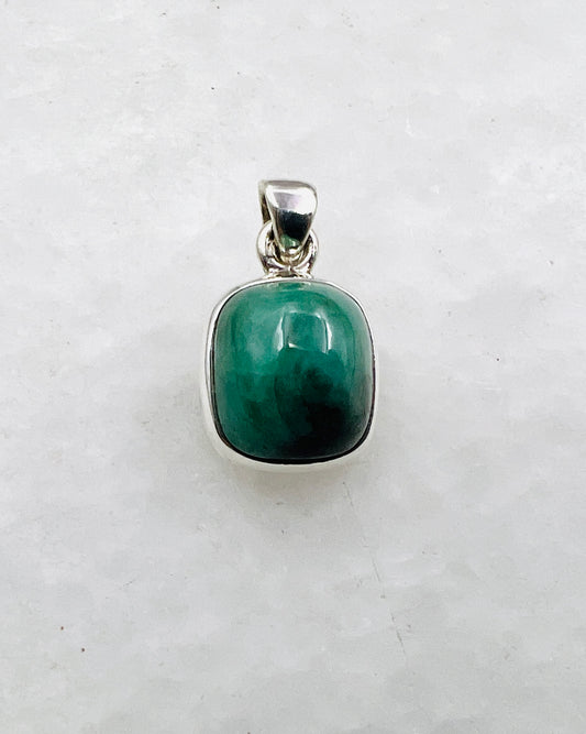 Emerald in 0.925 Silver