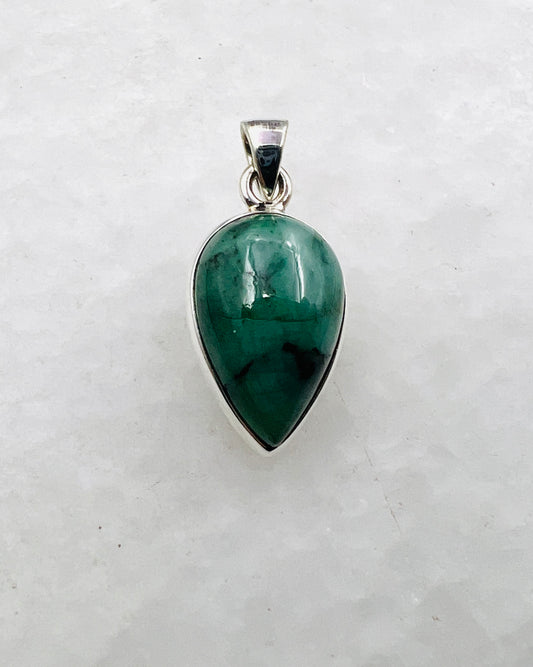 Emerald in 0.925 Silver