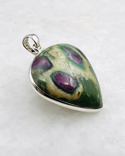 Fuchsite Ruby in 0.925 Silver