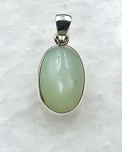 Rare Green Moonstone (Karur, India) in 0.925 Silver