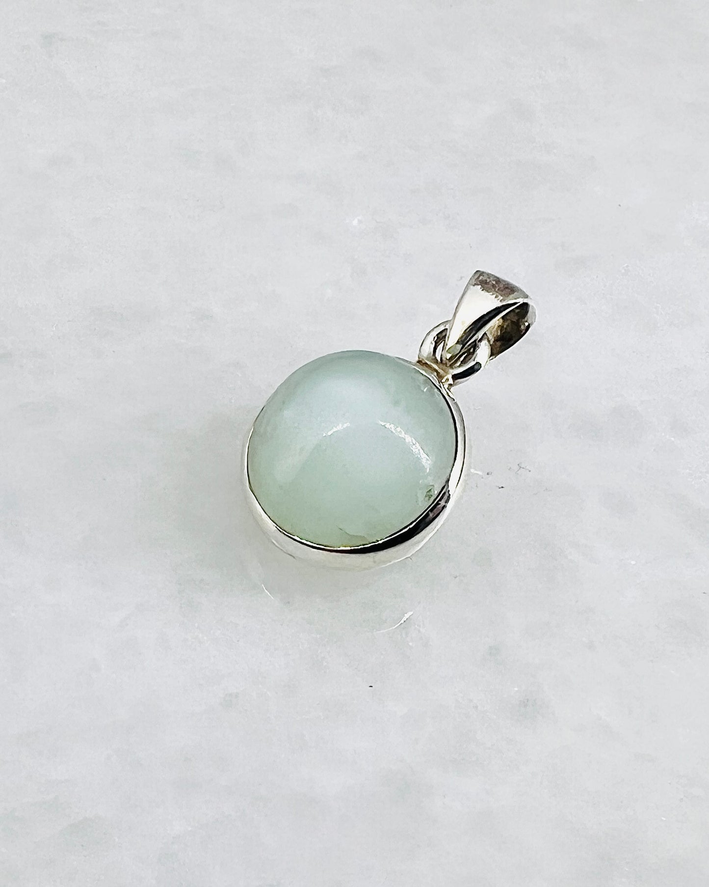 Rare Green Moonstone (Karur, India) in 0.925 Silver