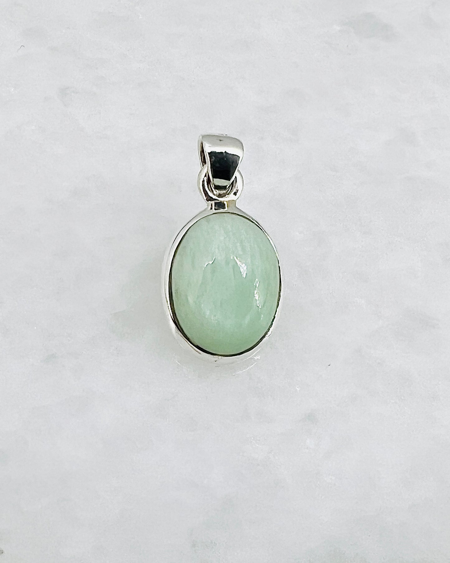 Rare Green Moonstone (Karur, India) in 0.925 Silver