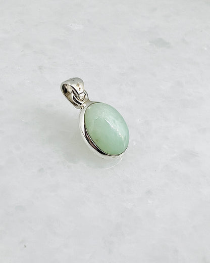 Rare Green Moonstone (Karur, India) in 0.925 Silver