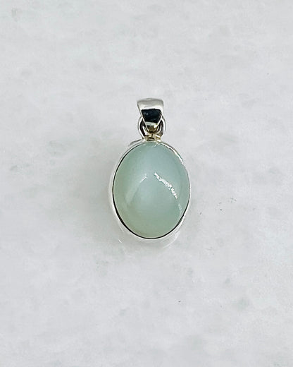 Rare Green Moonstone (Karur, India) in 0.925 Silver