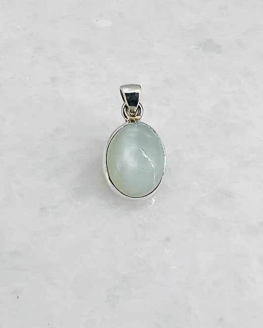 Rare Green Moonstone (Karur, India) in 0.925 Silver