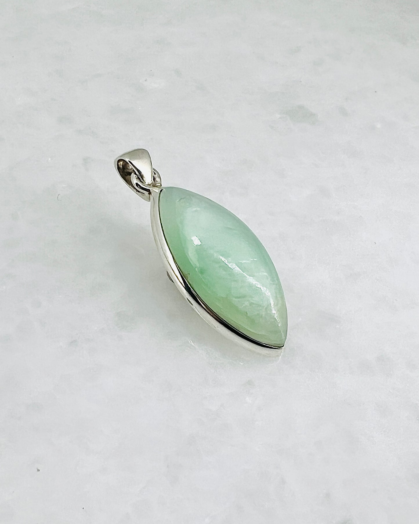 Rare Green Moonstone (Karur, India) in 0.925 Silver