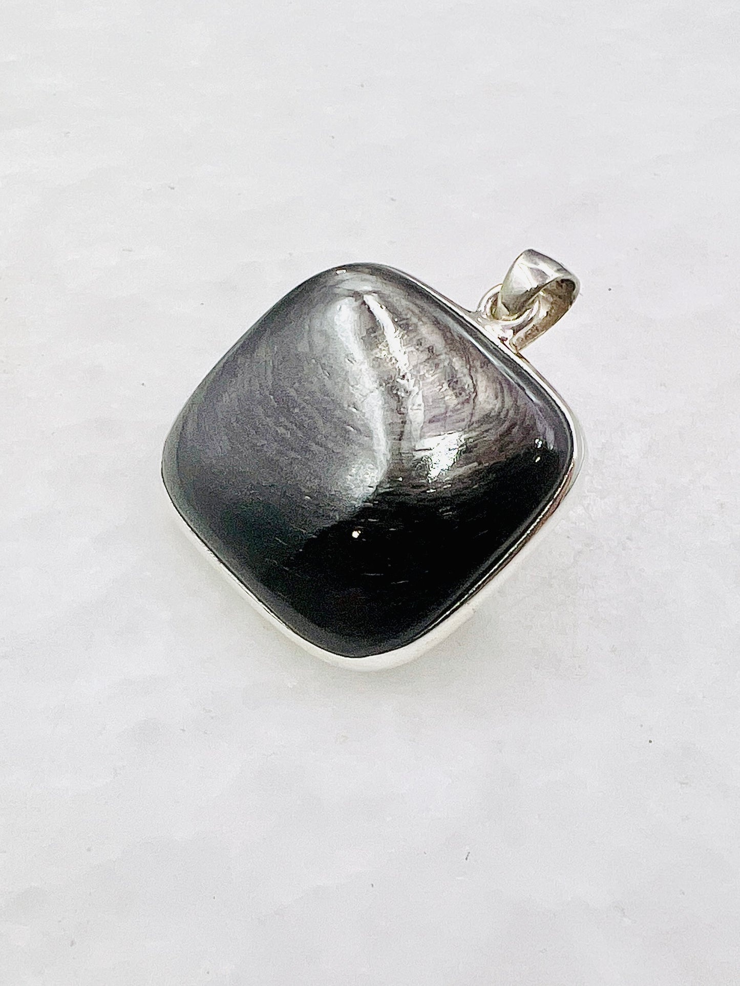 Hypersteine in 0.925 Silver