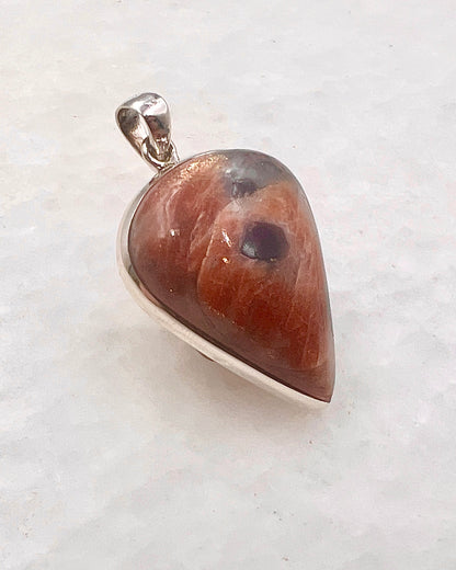 Natural Iolite Sunstone (India) in 0.925 Silver