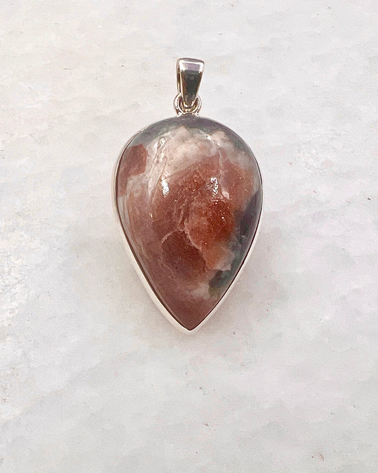 Natural Iolite Sunstone (India) in 0.925 Silver