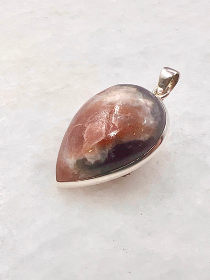 Natural Iolite Sunstone (India) in 0.925 Silver