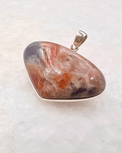 Natural Iolite Sunstone (India) in 0.925 Silver