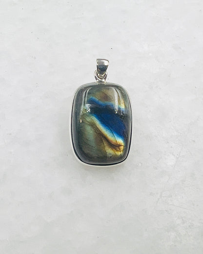 Labradorite in 0.925 Silver
