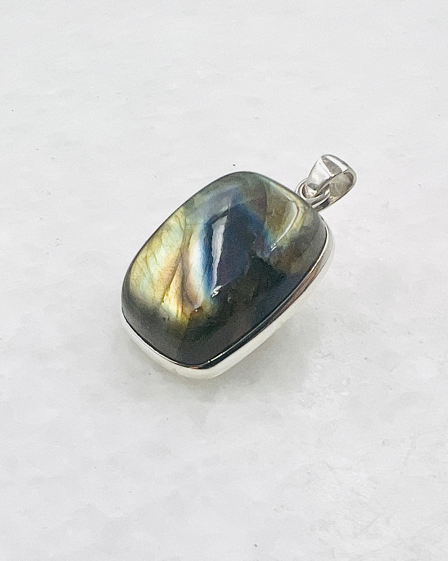 Labradorite in 0.925 Silver