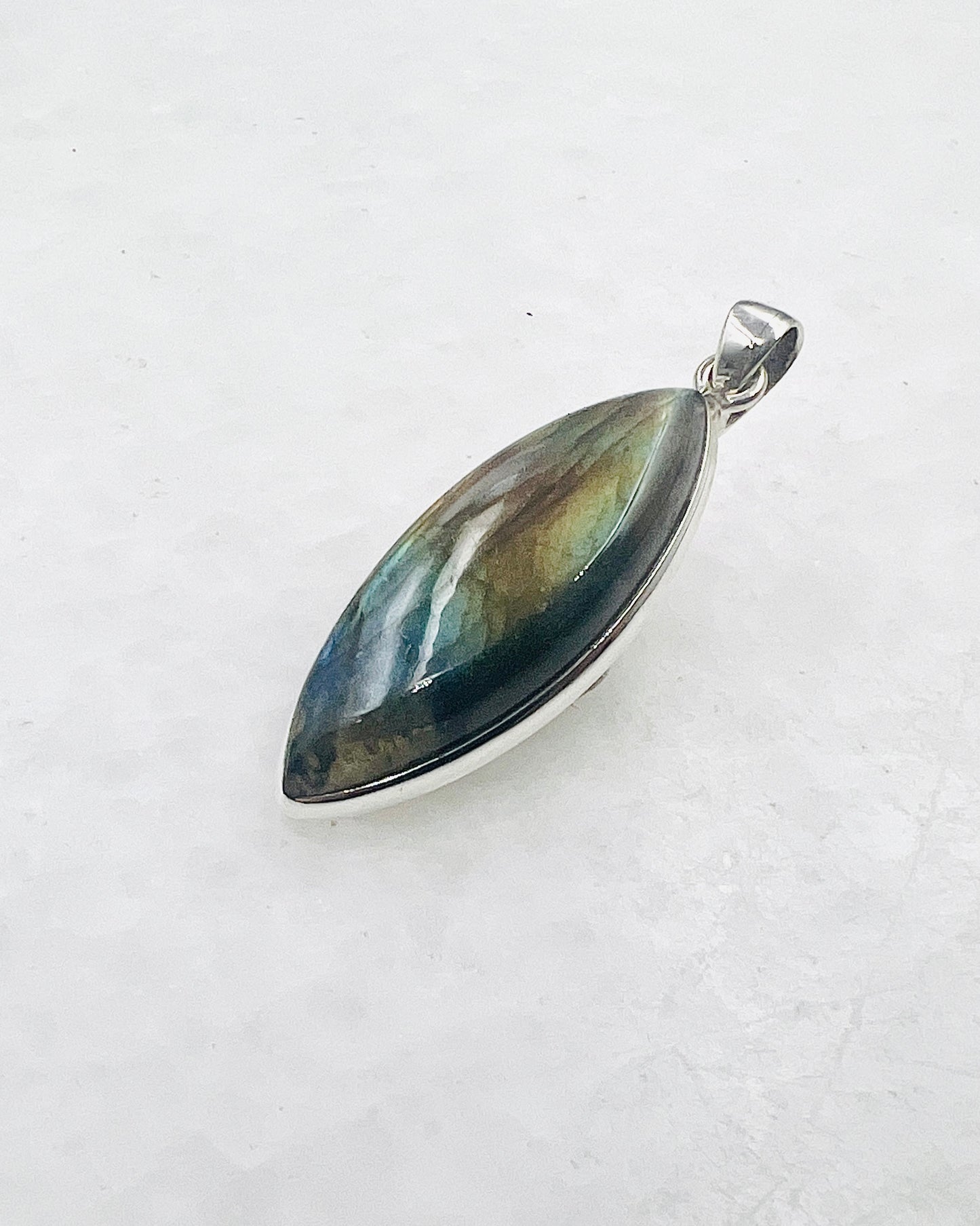 Labradorite in 0.925 Silver