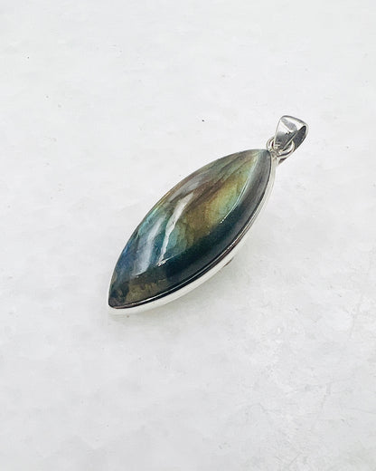Labradorite in 0.925 Silver