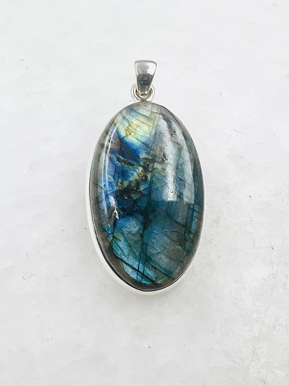 Labradorite in 0.925 Silver