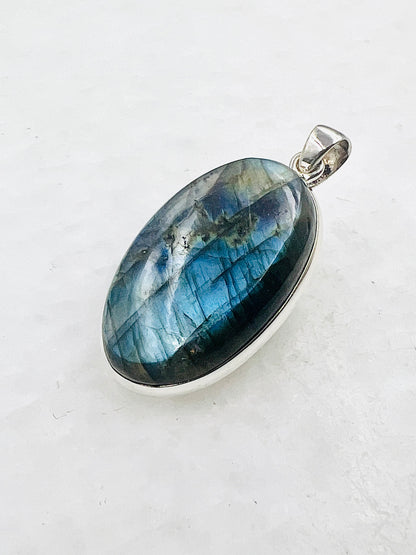 Labradorite in 0.925 Silver