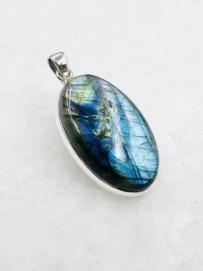 Labradorite in 0.925 Silver