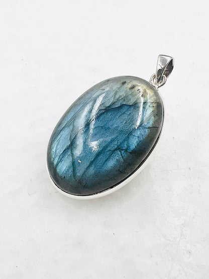 Labradorite in 0.925 Silver