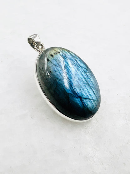 Labradorite in 0.925 Silver