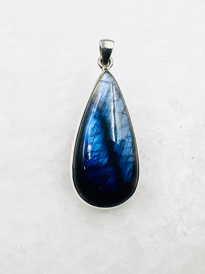 Labradorite in 0.925 Silver