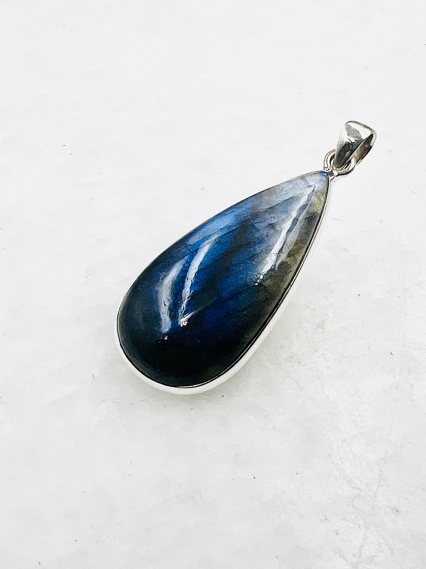 Labradorite in 0.925 Silver