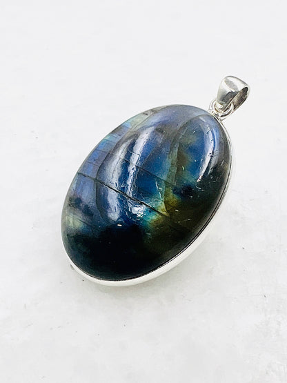 Labradorite in 0.925 Silver