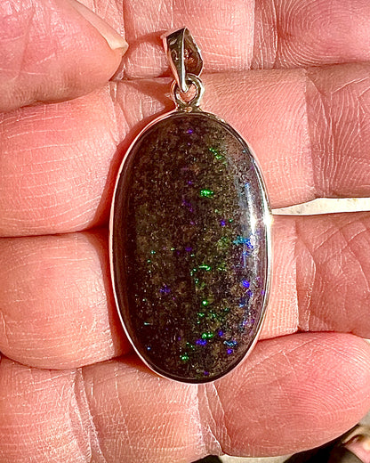 Andamooka Opal in 0.925 Silver
