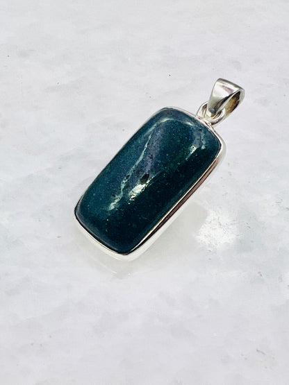 Andamooka Opal in 0.925 Silver