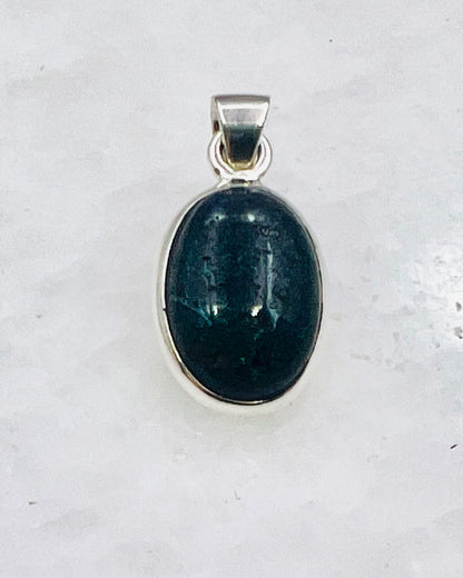 Andamooka Opal in 0.925 Silver