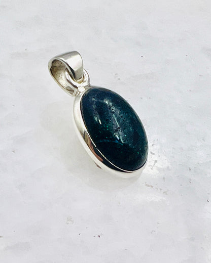 Andamooka Opal in 0.925 Silver