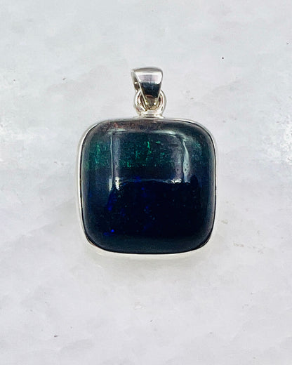 Andamooka Opal in 0.925 Silver