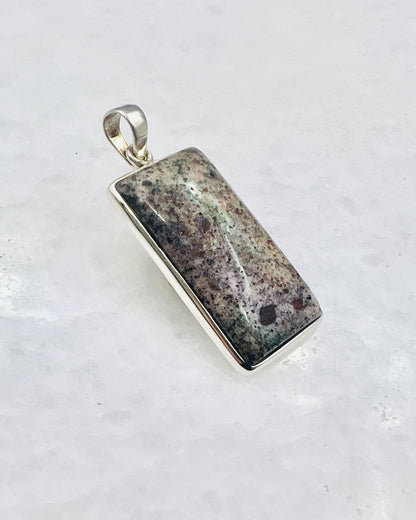 Andamooka Opal in 0.925 Silver