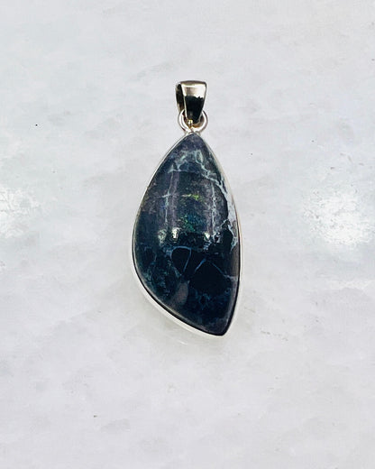 Andamooka Opal in 0.925 Silver