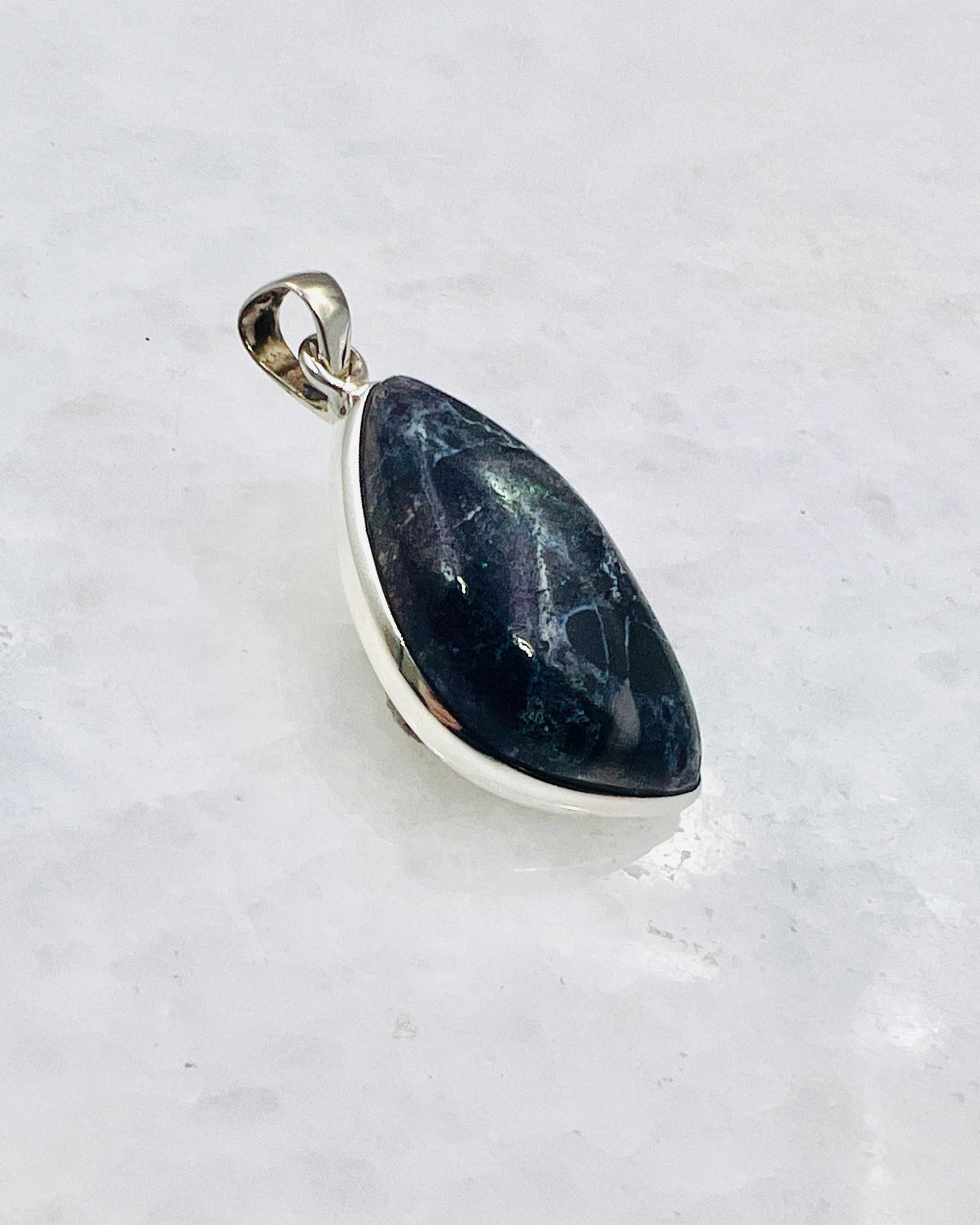 Andamooka Opal in 0.925 Silver