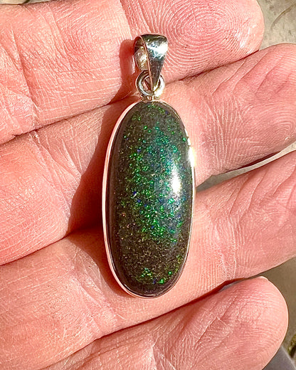 Andamooka Opal in 0.925 Silver