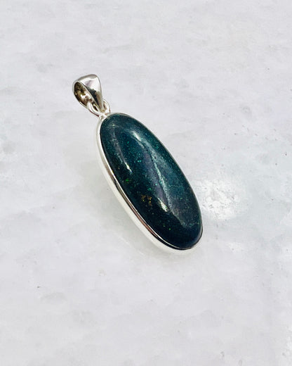Andamooka Opal in 0.925 Silver