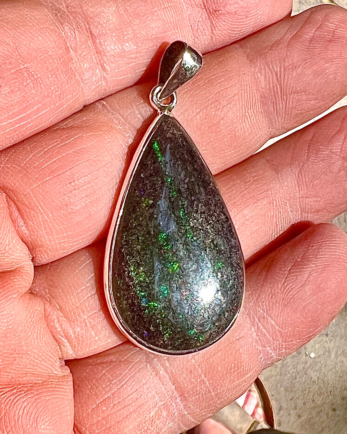 Andamooka Opal in 0.925 Silver