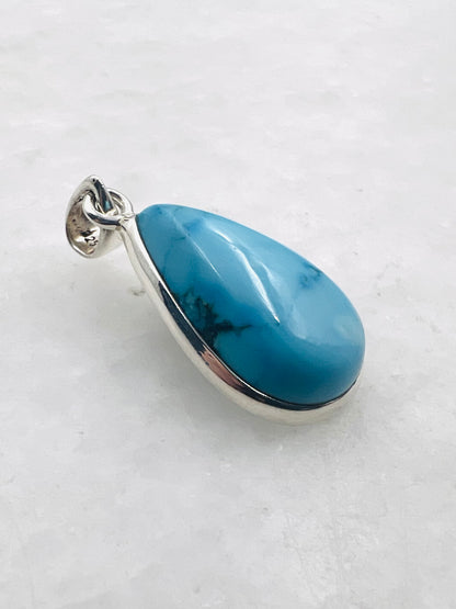 Sleeping Beauty Turquoise in 0.925 Silver