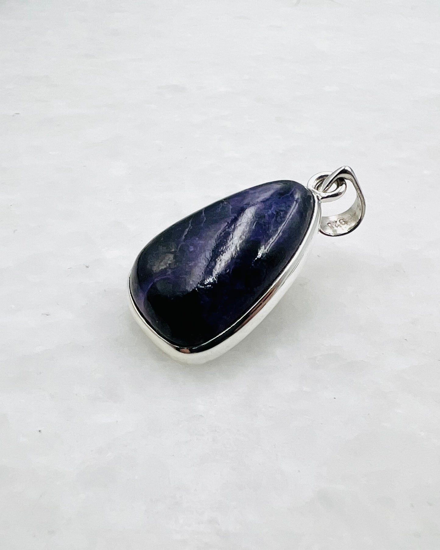 Sugilite in 0.925 Silver