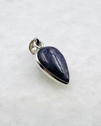 Sugilite in 0.925 Silver