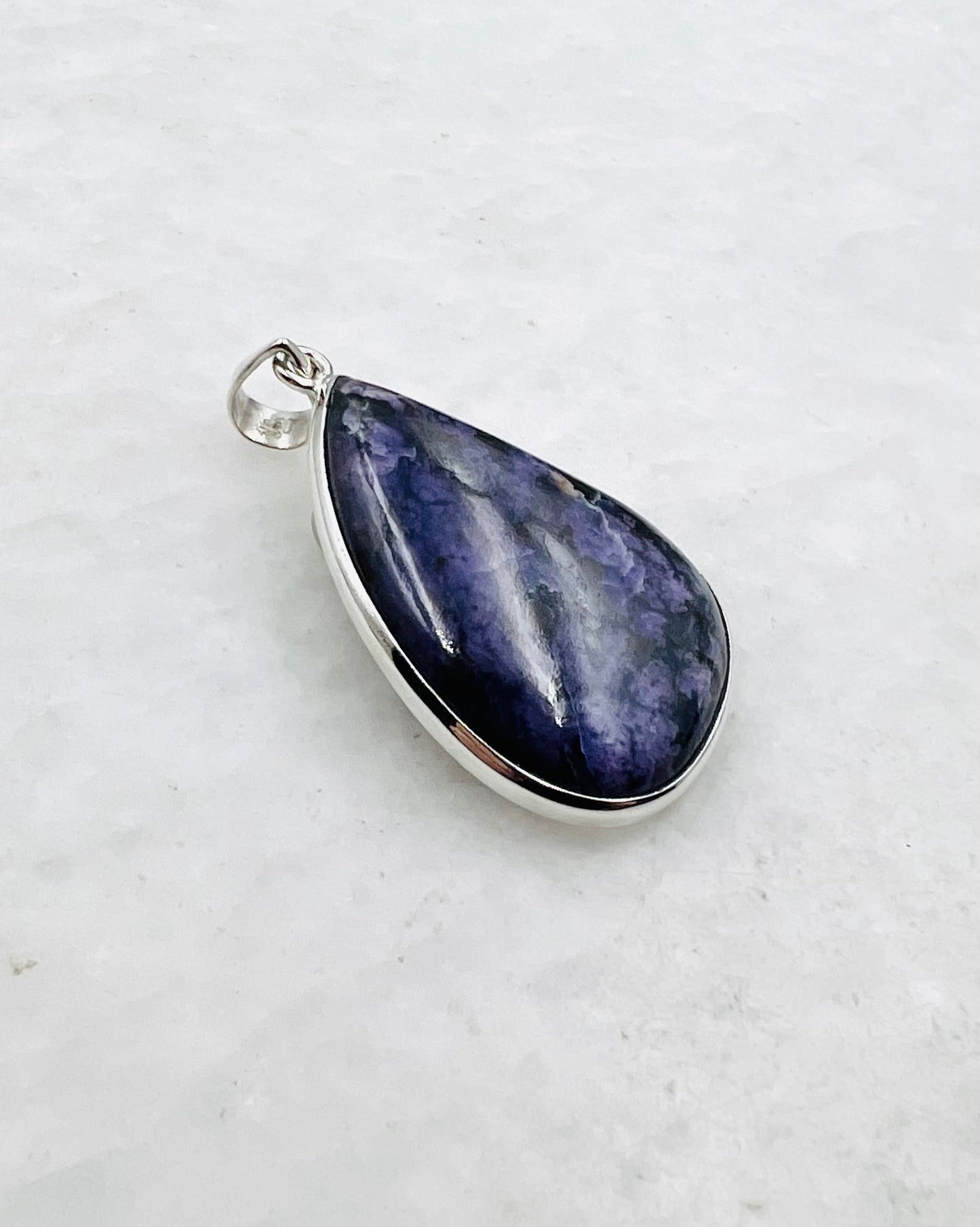 Sugilite in 0.925 Silver