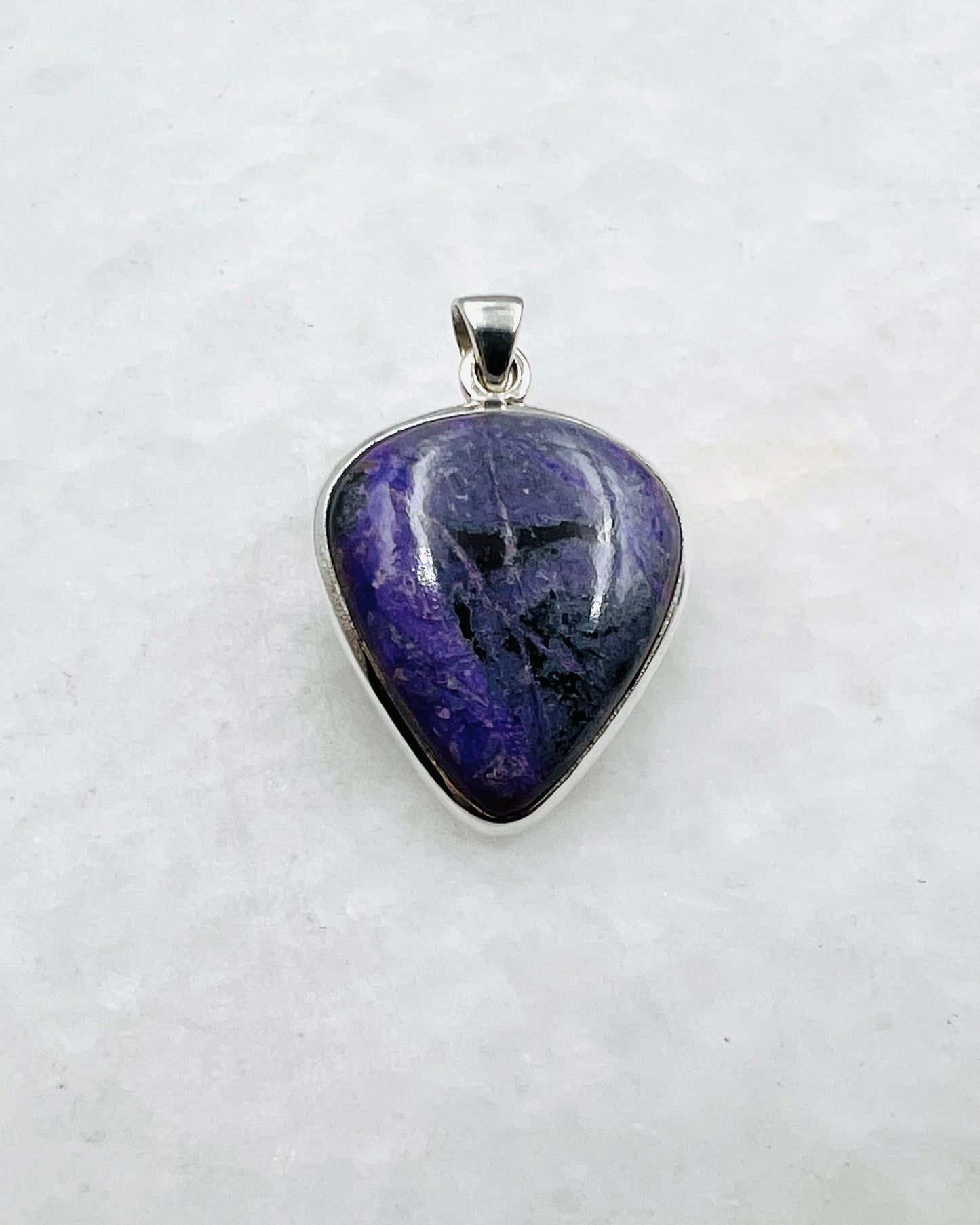 Sugilite in 0.925 Silver