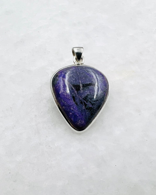 Sugilite in 0.925 Silver