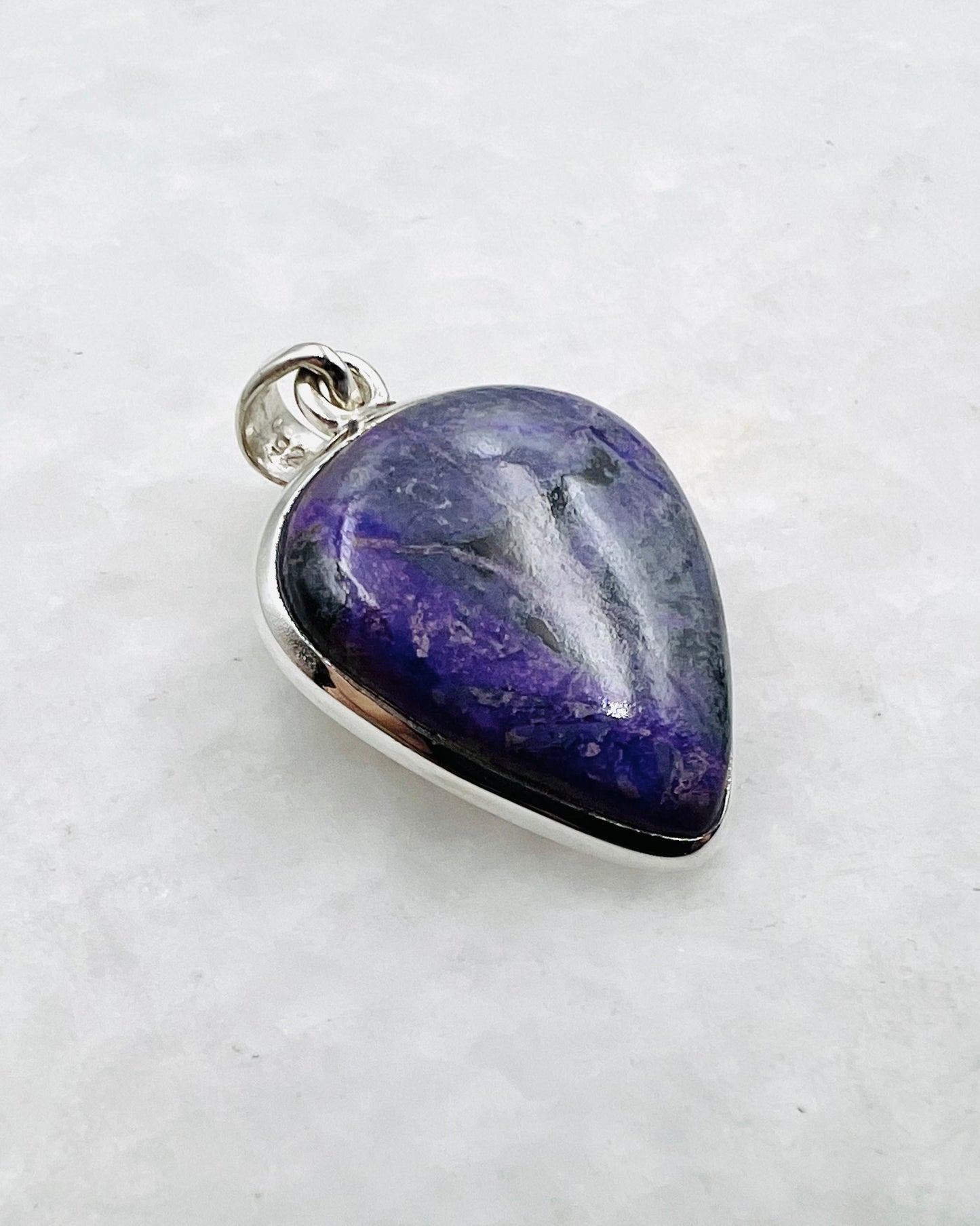 Sugilite in 0.925 Silver